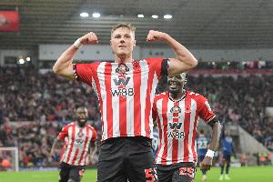 巴拉德：能和阿森纳这样一支顶级球队抗衡，极大提振了我们的士气